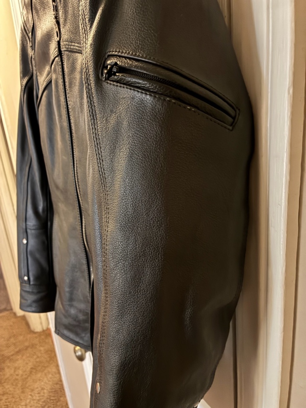 Classic Black Leather Motorcycle Jacket - Women's - Picture 5 of 8
